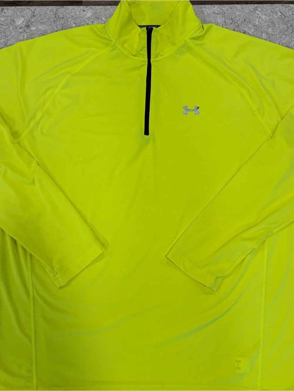 Under Armour Men’s High-Vis Yellow 1/4 Zip Performance Pullover-XL